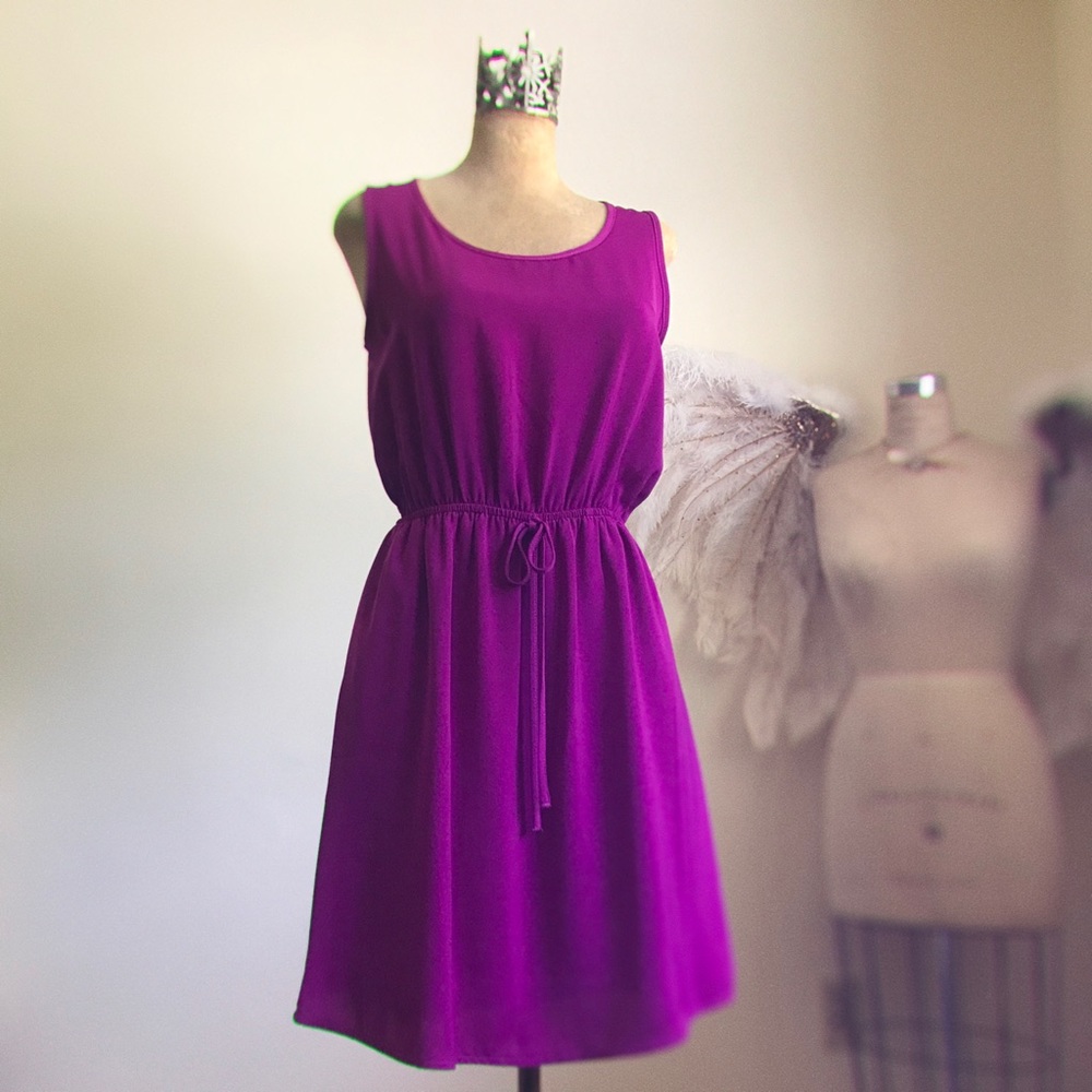 GIANNI BINI | 🆕 Vibrant Plum open back dress.
